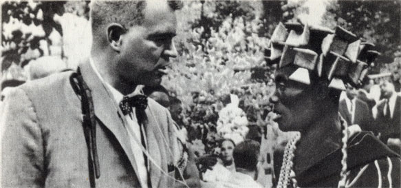 По заданию Кеннеди 'знаток дел' Менен Уильямс отправился в Африку пропагандировать американскую демократию